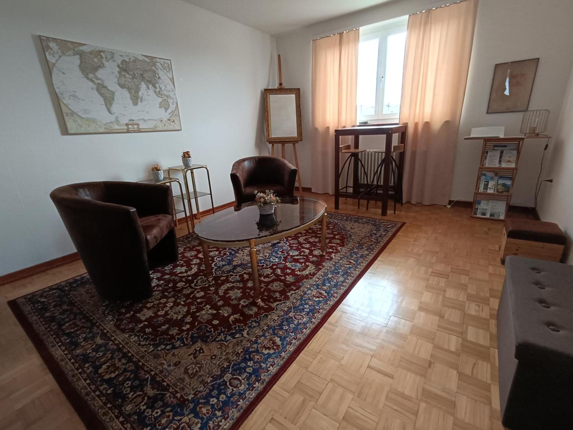 Helvetia 2 Zimmer Apartment Mit Parkplatz Zürich Kültér fotó